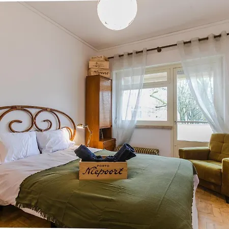 Wine Guest house Carcavelos (Lisbon)